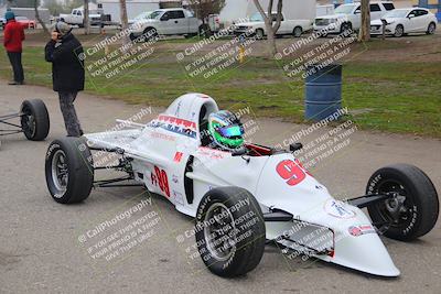 media/Jan-15-2022-CalClub SCCA (Sat) [[776520feee]]/Group 5/Grid/